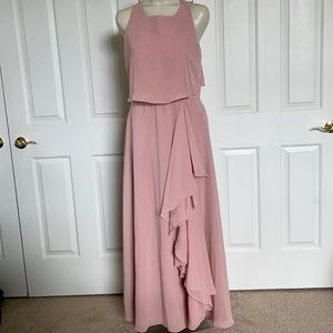 Formal light pink floor-length dress